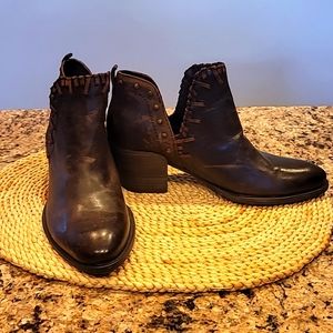 OTBT leather western boots
